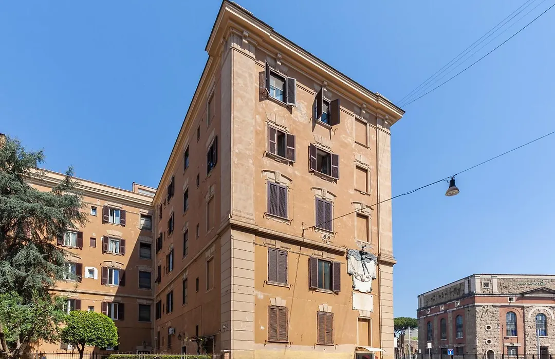 Hostly-Colorhome Rome Midtown-1